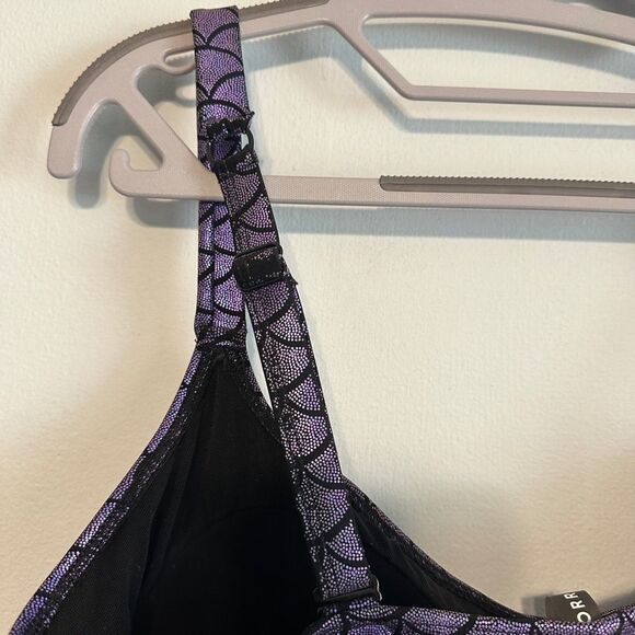Torrid Iridescent Mermaid Flounce Top Only  2X - Picture 9 of 13